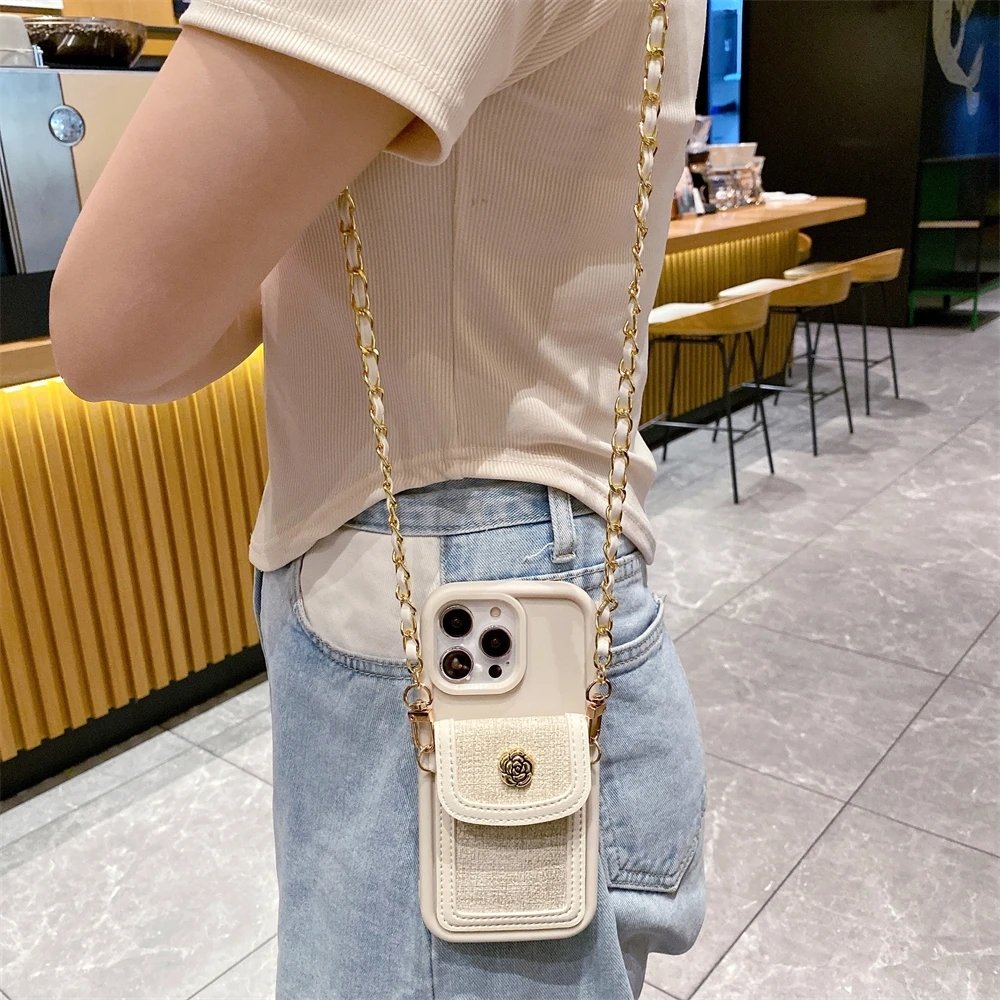 Стильный чехол-кошелек для iPhone 15 Pro с ремешком для плеча Бежевый