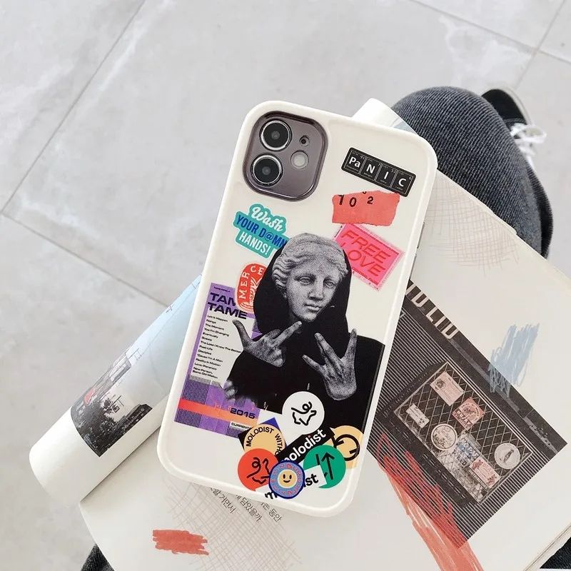 Чехол для iPhone 15 Pro Collage Labels Mona Lisa Белый + защита камеры