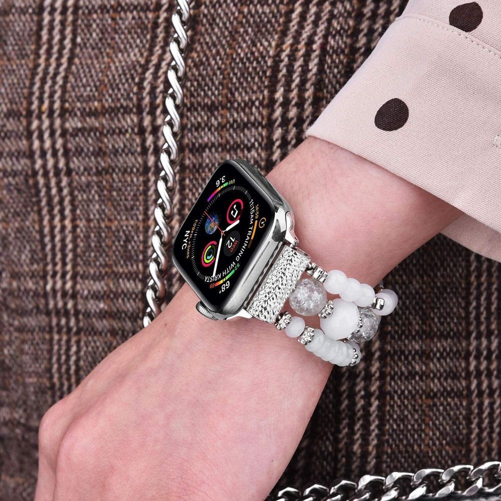 Браслет из белых бусин и кристаллов "Жемчужина" для Apple Watch 46 / 45 / 44 / SE 44 / 42 (Series 1-3) / 49 Ultra / Ultra 2