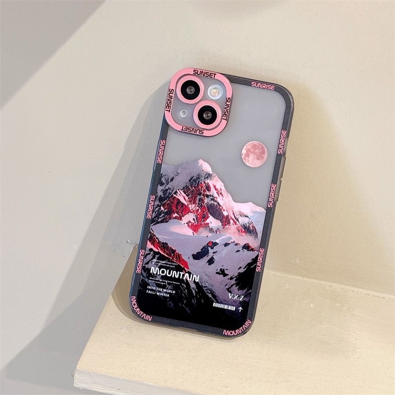 Чехол для iPhone 14 Plus Snowy Mountains с защитой камеры Прозрачно-розовый