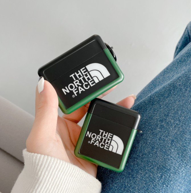 Черно-зеленый чехол The North Face для Apple Airpods Pro
