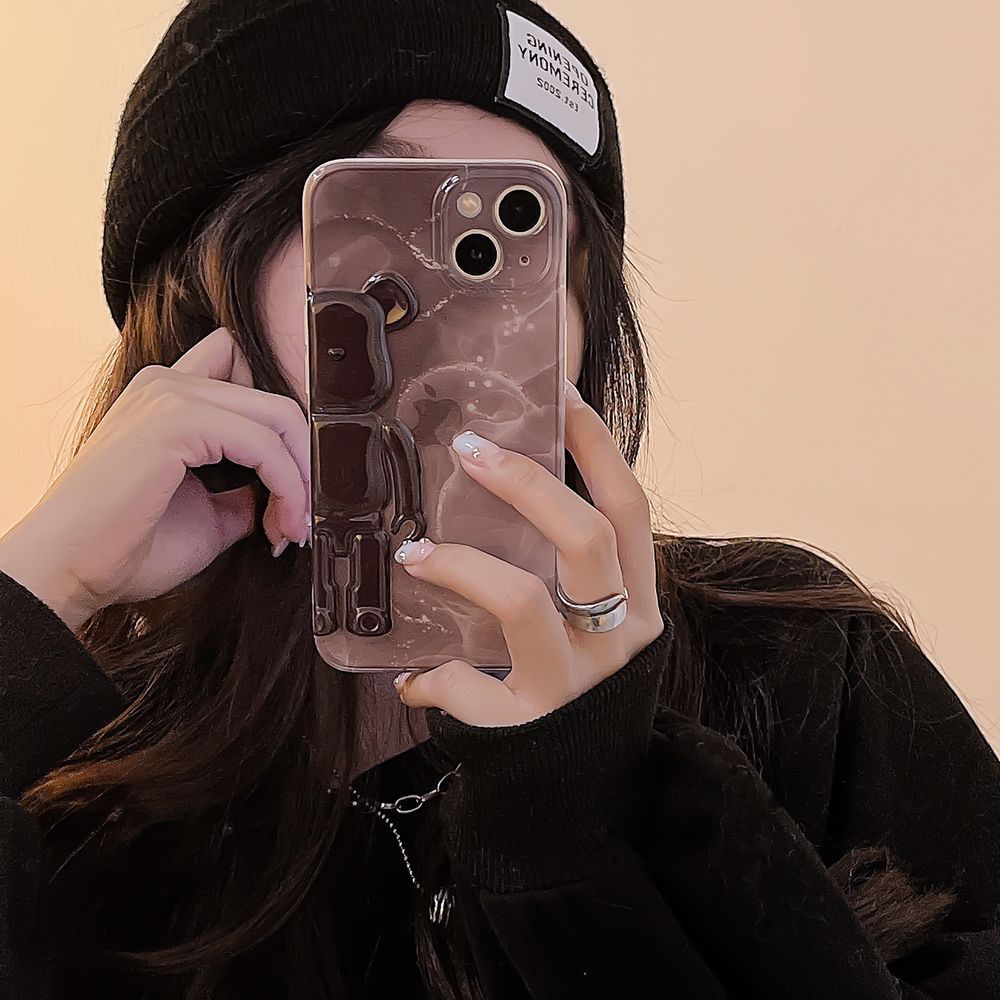 Чехол для iPhone 15 Pro Bearbrick мраморный Коричневый