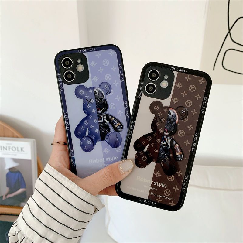 Стеклянный чехол Bearbrick Kaws в стиле робота для iPhone 12 Pro Коричневый