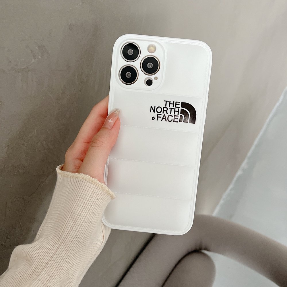 Пуферний чохол-пуховик для iPhone 15 Plus The North Face Білий