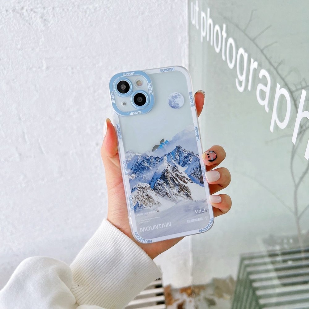 Чехол для iPhone 14 Plus Snowy Mountains с защитой камеры Прозрачно-белый