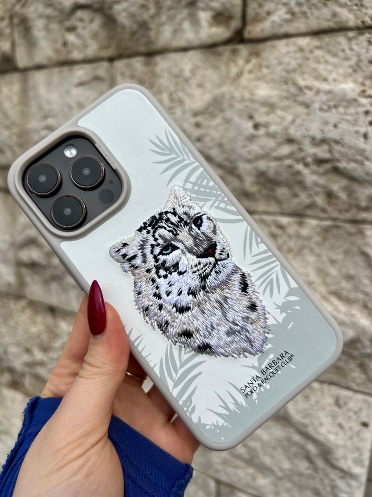 Чехол для iPhone 15 Savanna Snow Leopard Santa Barbara Polo Кожаный с вышивкой