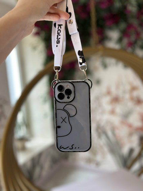 Чохол для iPhone 14 Plus Bearbrick ведмедик з ременем для плеча Чорний