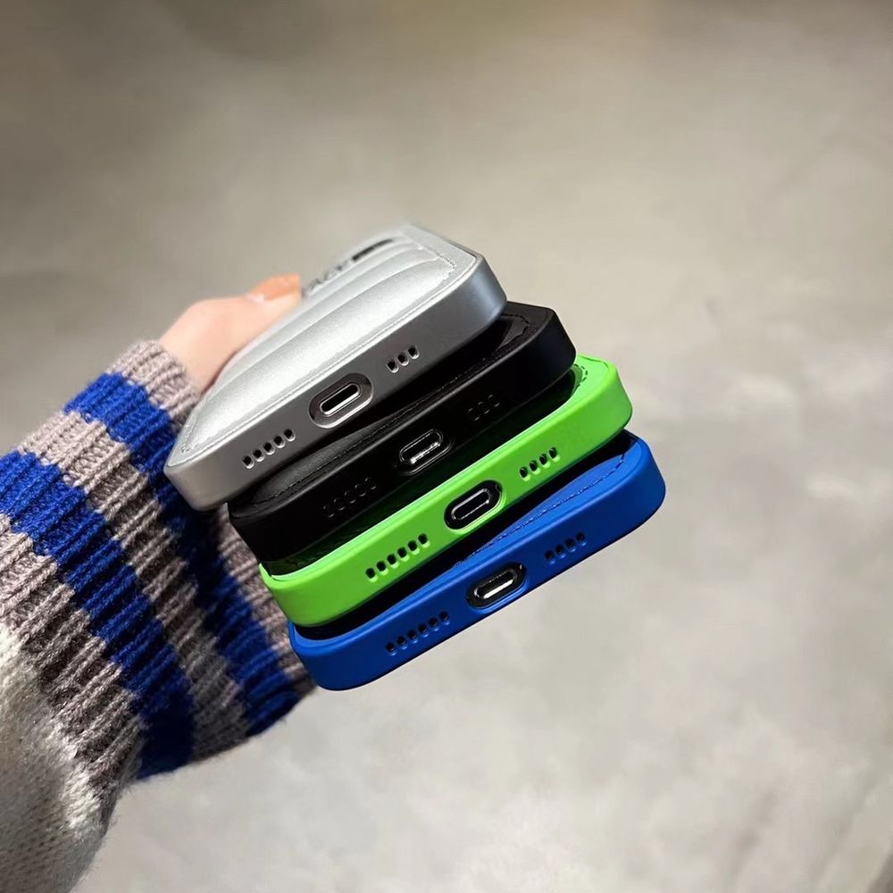 Пуферный чехол-пуховик для iPhone 11 Pro The North Face Зеленый