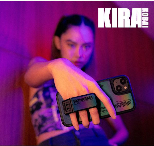 Голографический чехол для iPhone 14 Pro Max Skinarma Kira Kobai Hologram