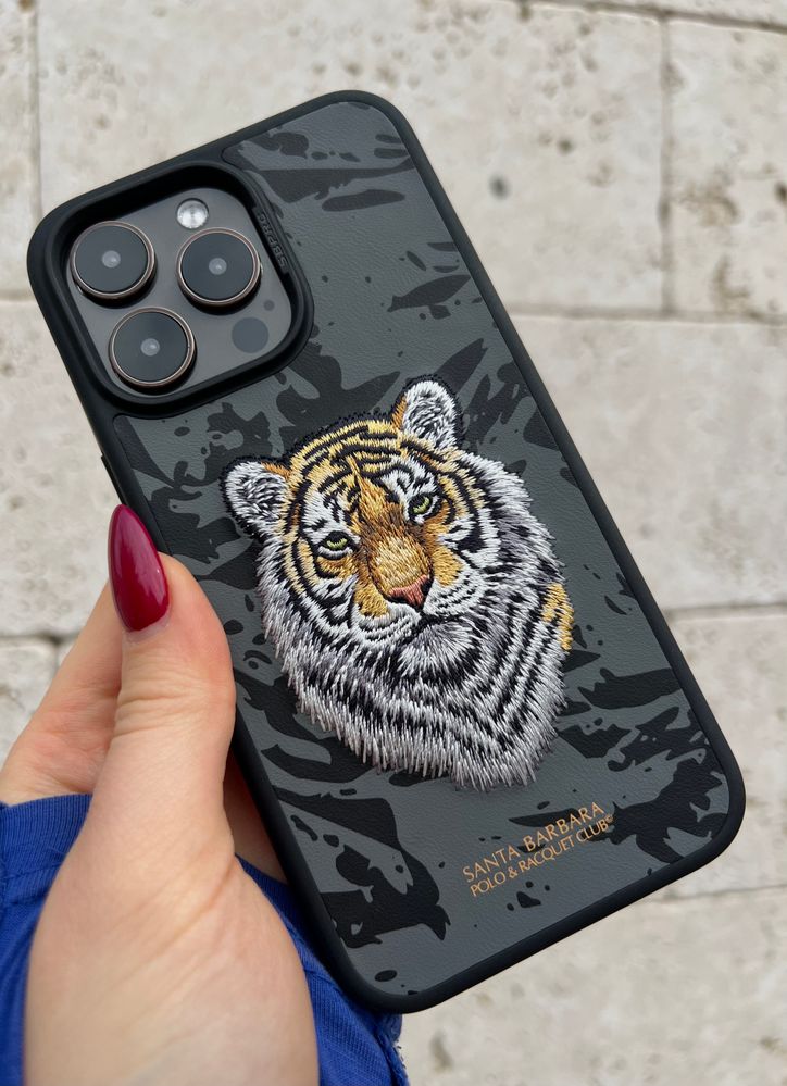 Чехол для iPhone 15 Pro Max Savanna Tiger Santa Barbara Polo Кожаный с вышивкой