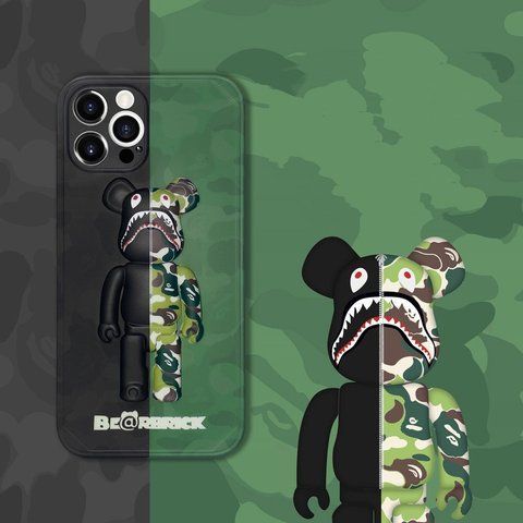 Чехол 3D Bearbrick Камуфляж для iPhone 12 Черно-зеленый