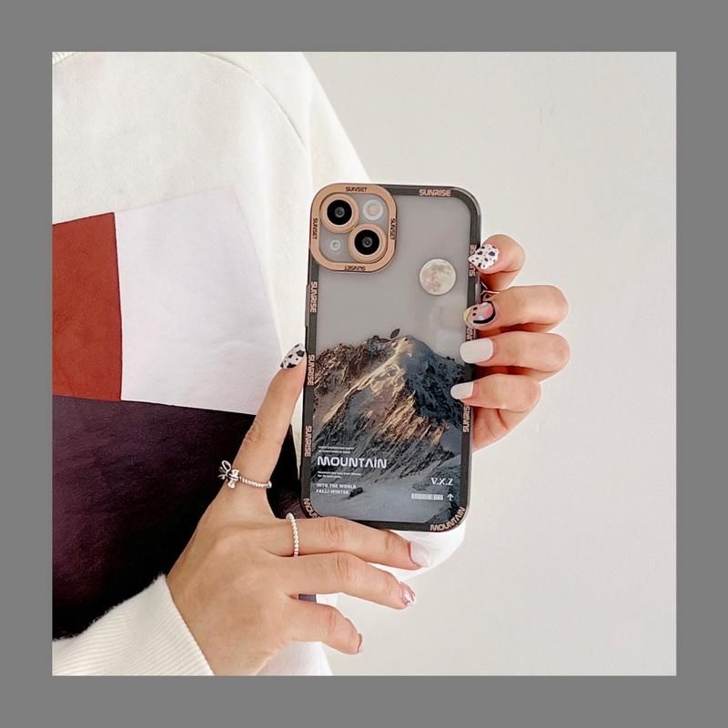 Чехол для iPhone 13 Pro Max Snowy Mountains с защитой камеры Прозрачно-коричневый
