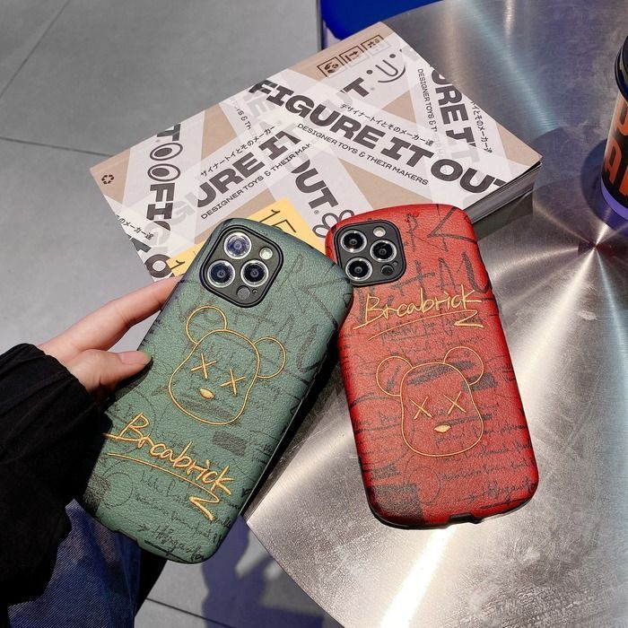 Чохол для iPhone 11 Bearbrick Kaws шкіряний Червоний
