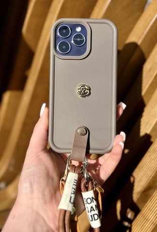 Чехол для iPhone 11 Pro Max с ремнем для плеча в стиле ретро Коричневый