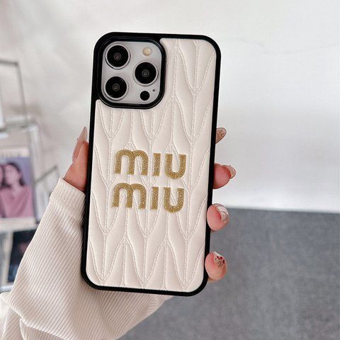 Чехол для iPhone 15 Pro Max MIU MIU White