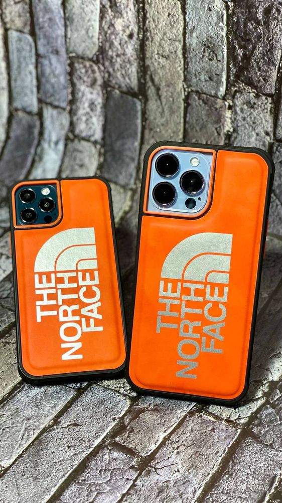 Кожаный чехол для iPhone 13 Pro The North Face с защитой на бортиках Оранжевый