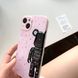 Чехол для iPhone 15 Pro Max Bearbrick с точечным узором Розовый
