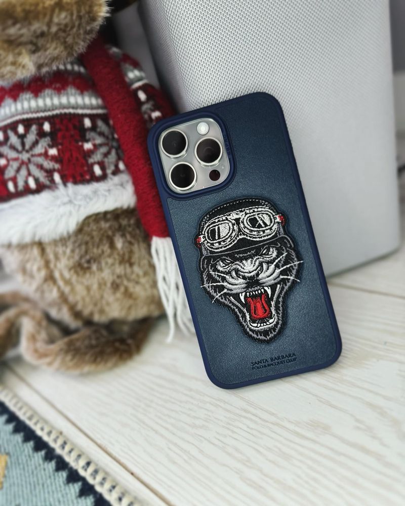 Чохол для iPhone 15 Pro Лютий тигр Patti Santa Barbara Polo Синій