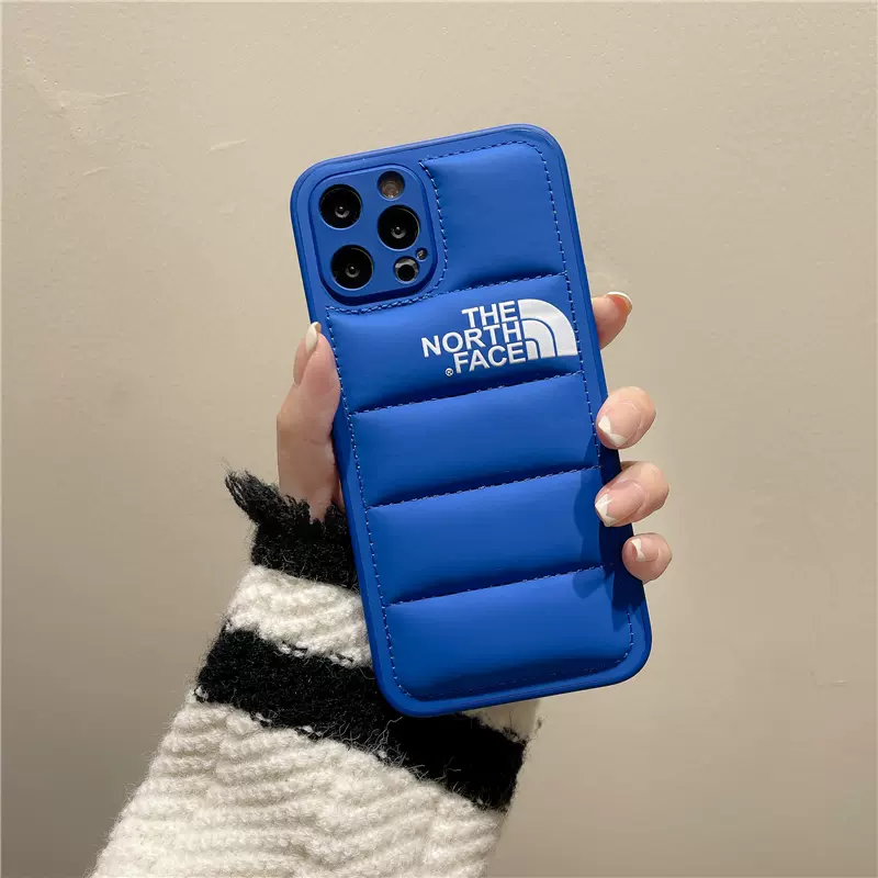 Пуферный чехол-пуховик для iPhone 13 Pro Max The North Face Синий