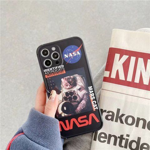 Чохол для iPhone 11 NASA Марсіанський кіт Чорний