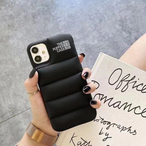 Пуферний чохол-пуховик для iPhone 12 Чорний
