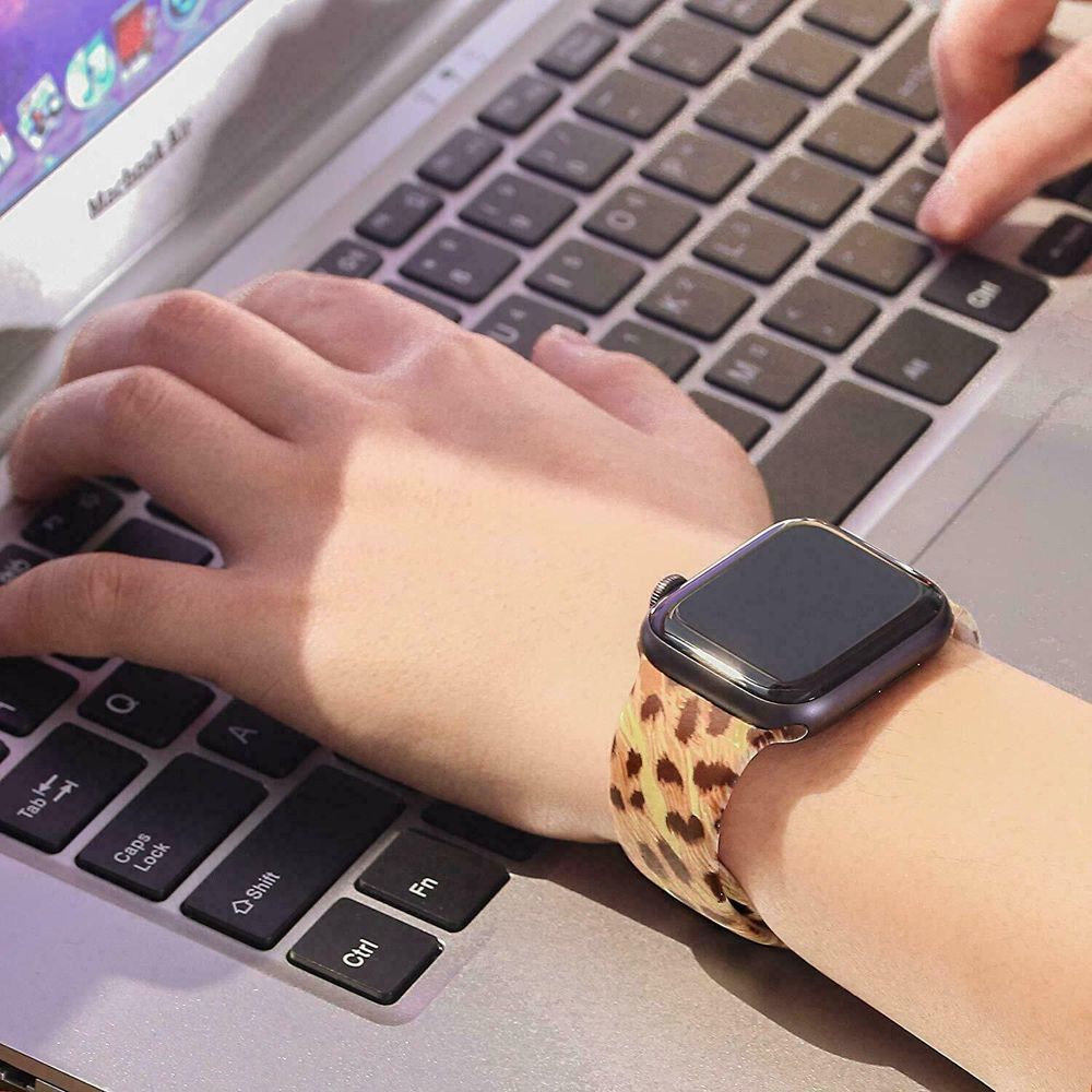 Силиконовый коричневый ремешок "Леопардовый принт" для Apple Watch 42-45 мм (Series 6/5/4/3/2)