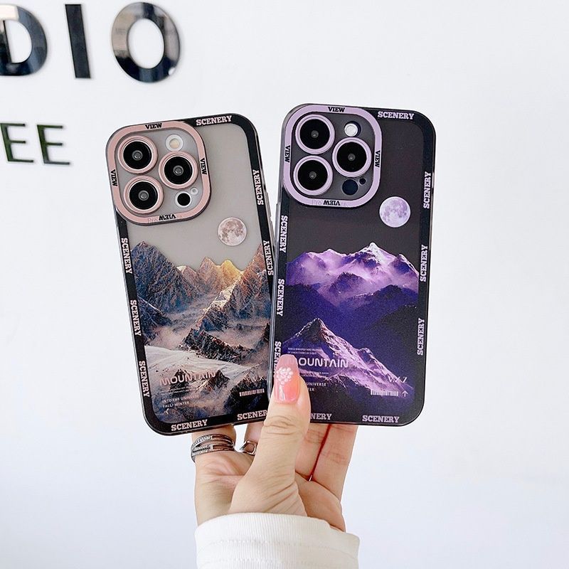 Чохол для iPhone 15 Scenery Mountains із захистом камери Прозоро-фіолетовий
