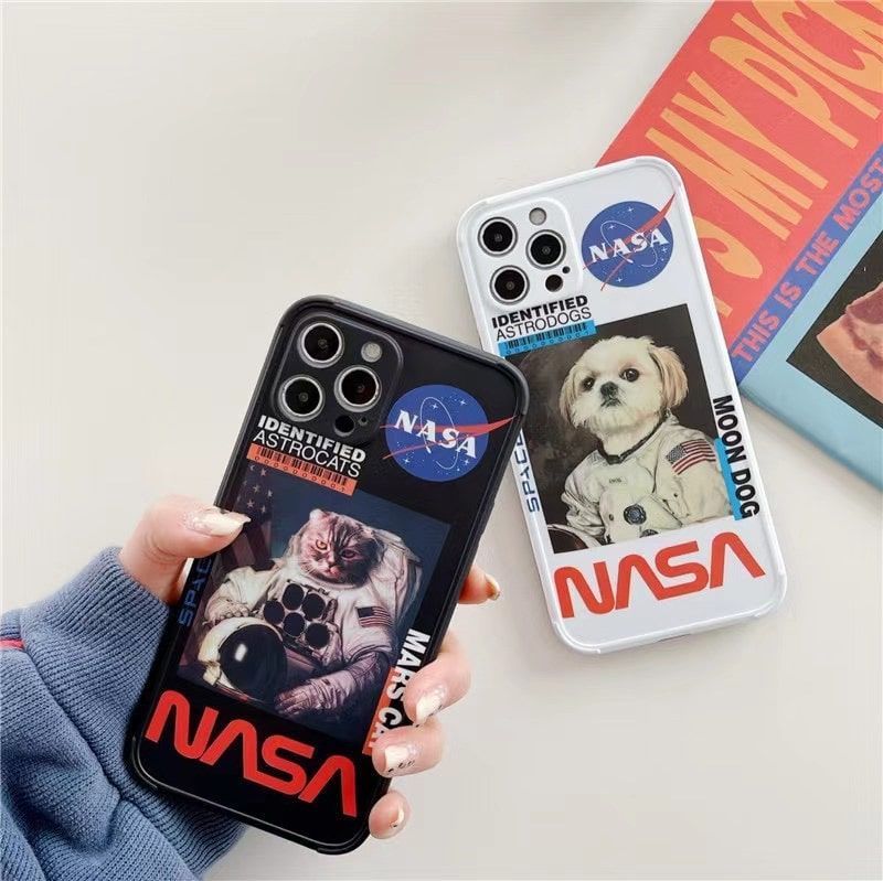 Черный чехол NASA "Марсианский кот" для iPhone 12 Pro