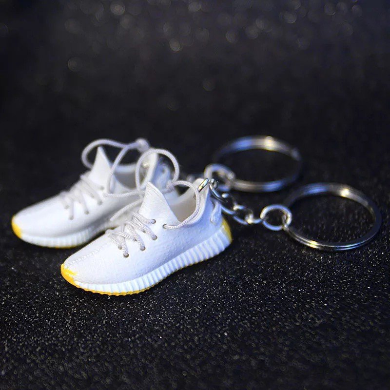 Брелок (ключница) Adidas Yeezy Boost 350 3D мини-кроссовки Белый, 1 пара