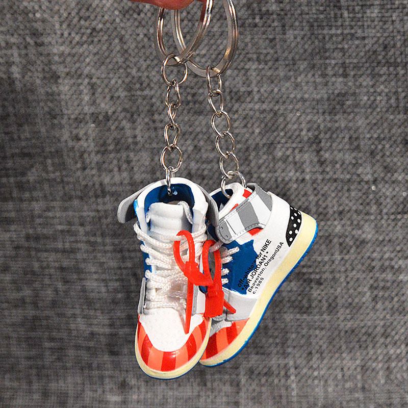 Брелок (ключница) Air Jordan 3D мини-кроссовки Красно-белый, 1 пара