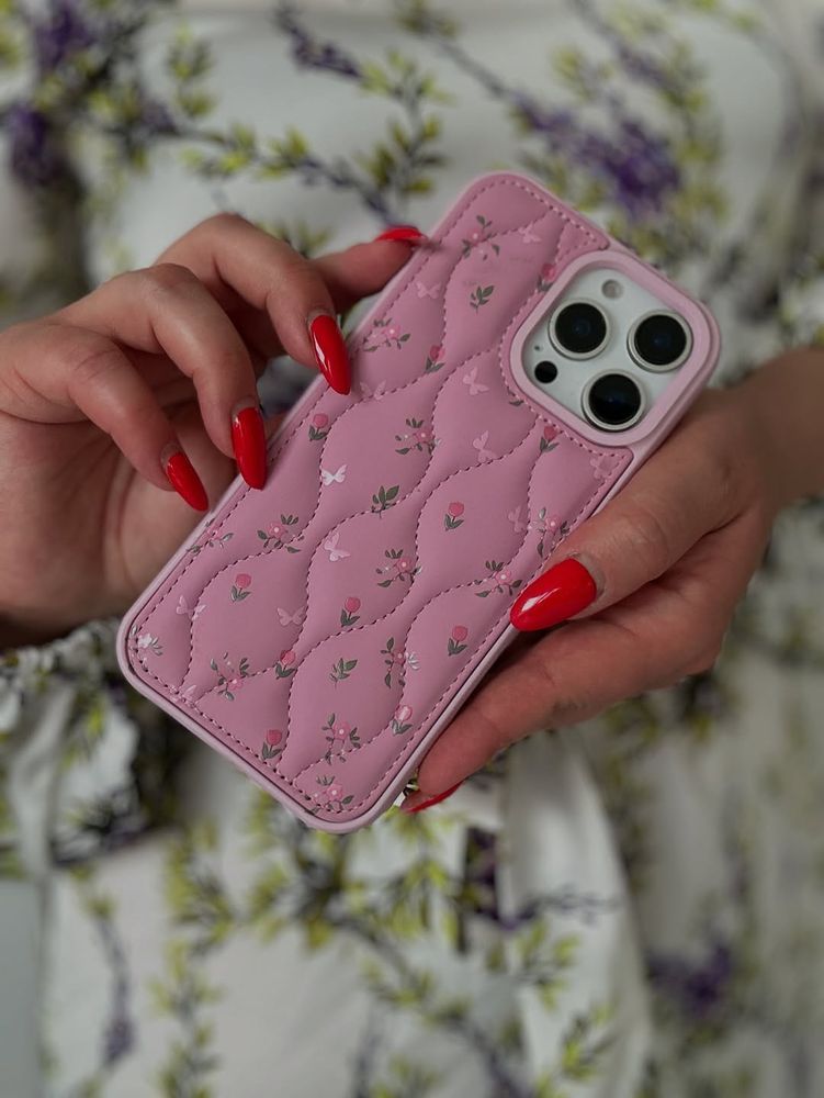 Чехол для iPhone 15 Pro Flowers Pink